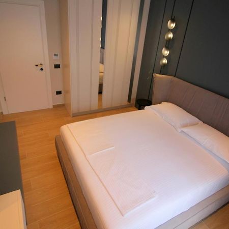 "The View" Luxury Apartments Sarandë Buitenkant foto