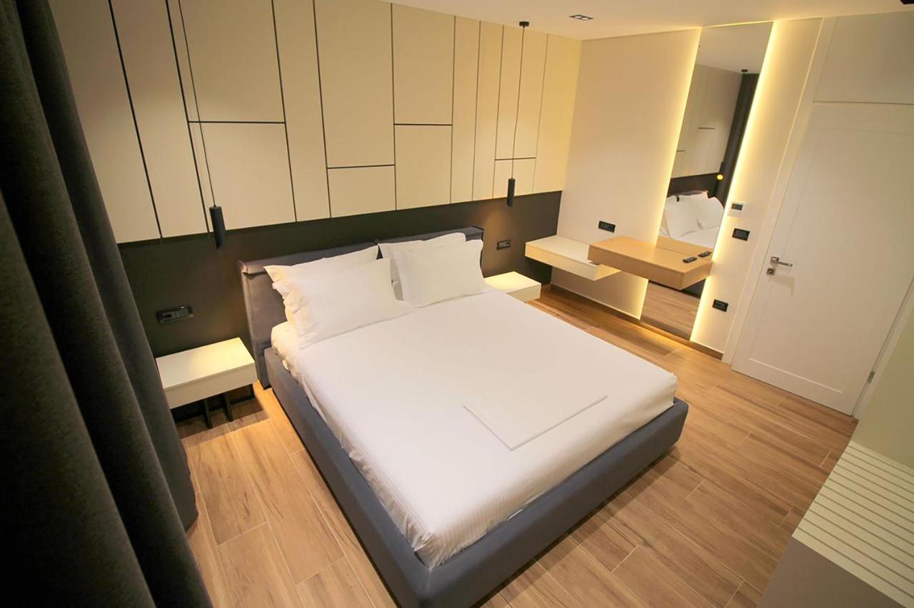 "The View" Luxury Apartments Sarandë Buitenkant foto