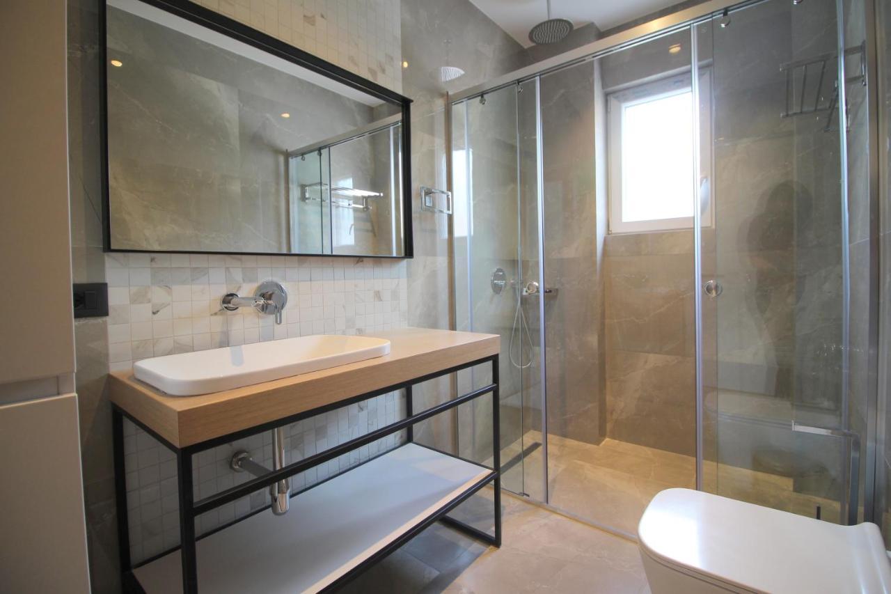 "The View" Luxury Apartments Sarandë Buitenkant foto