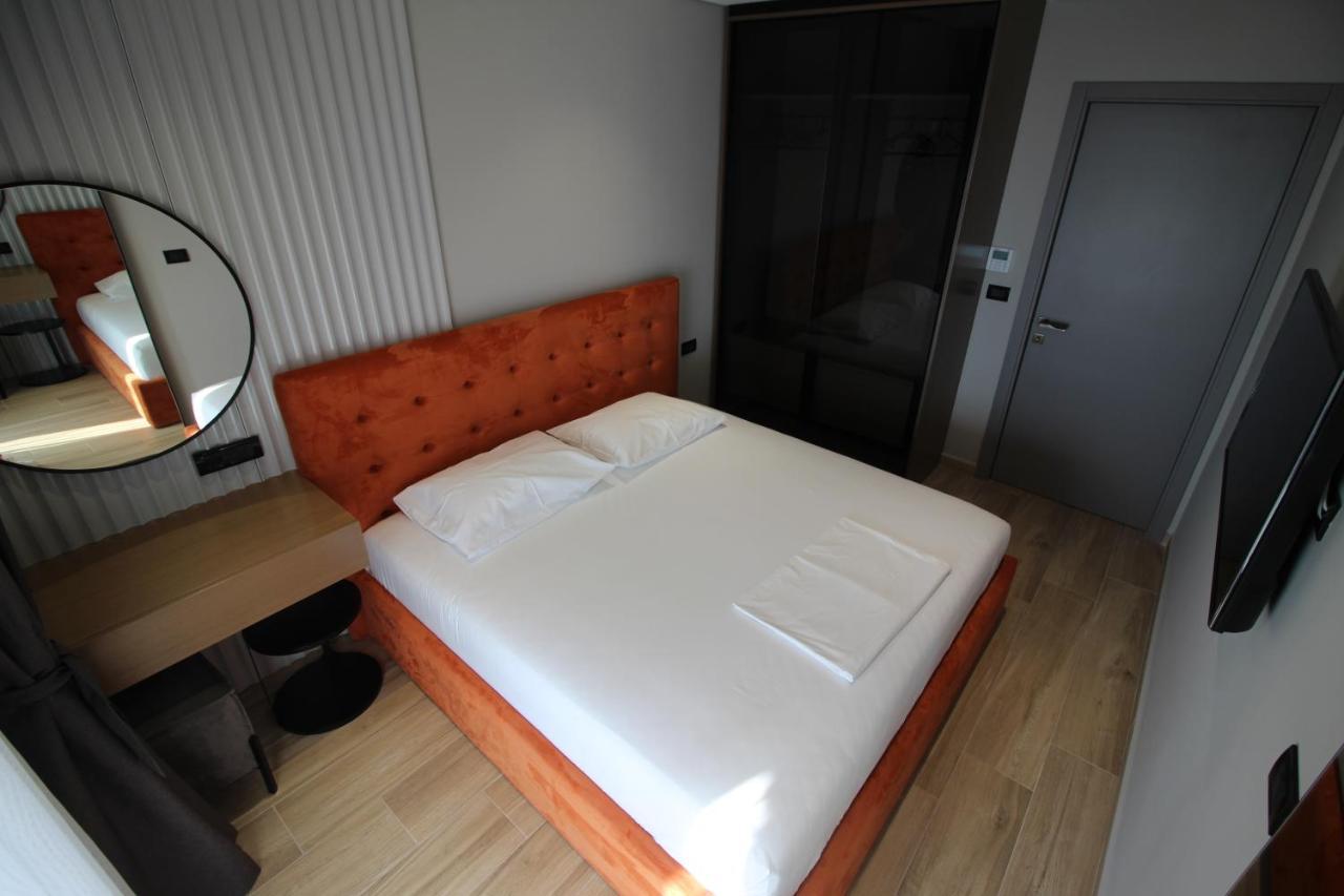 "The View" Luxury Apartments Sarandë Buitenkant foto