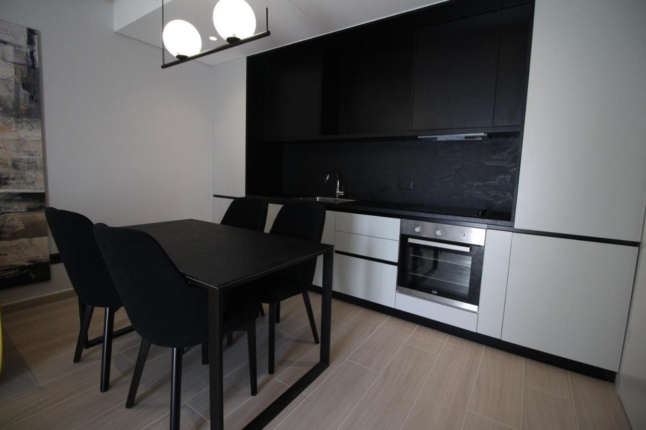 "The View" Luxury Apartments Sarandë Buitenkant foto