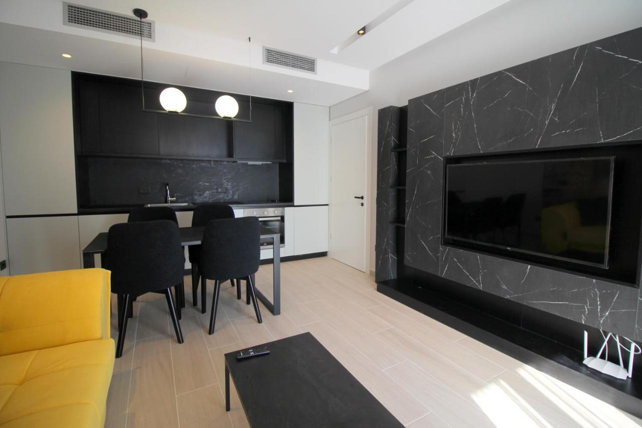 "The View" Luxury Apartments Sarandë Buitenkant foto