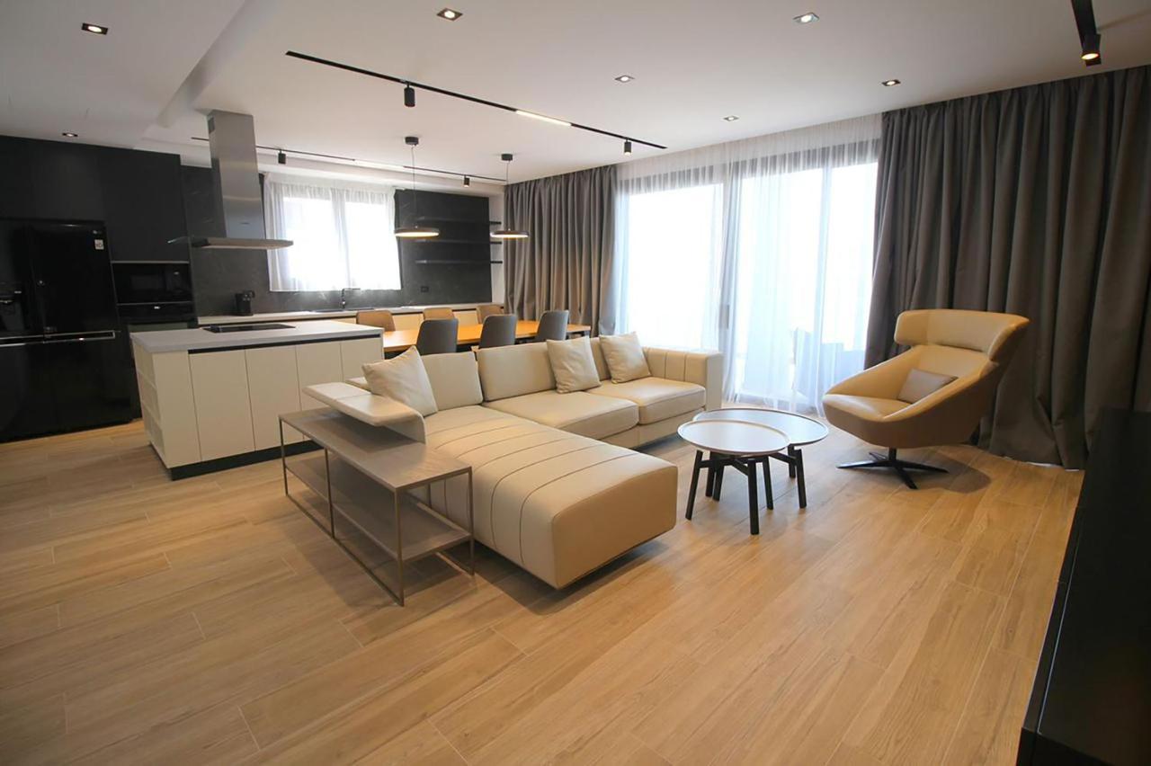 "The View" Luxury Apartments Sarandë Buitenkant foto