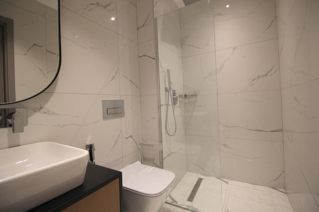 "The View" Luxury Apartments Sarandë Buitenkant foto