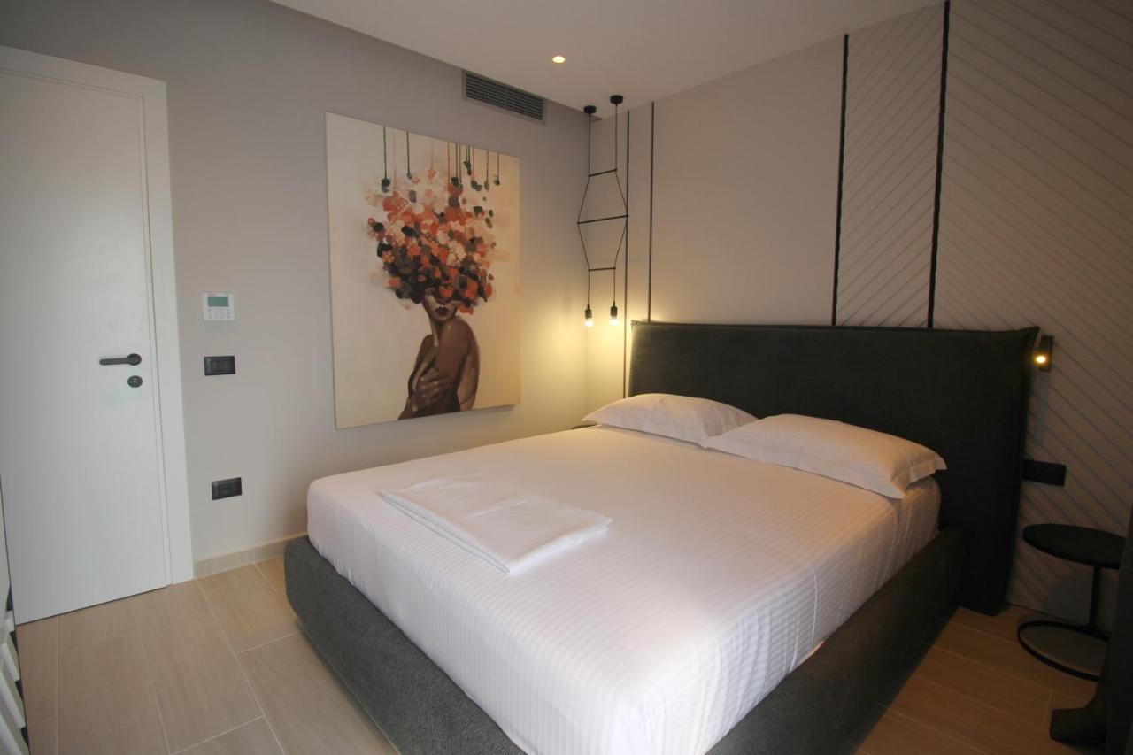 "The View" Luxury Apartments Sarandë Buitenkant foto